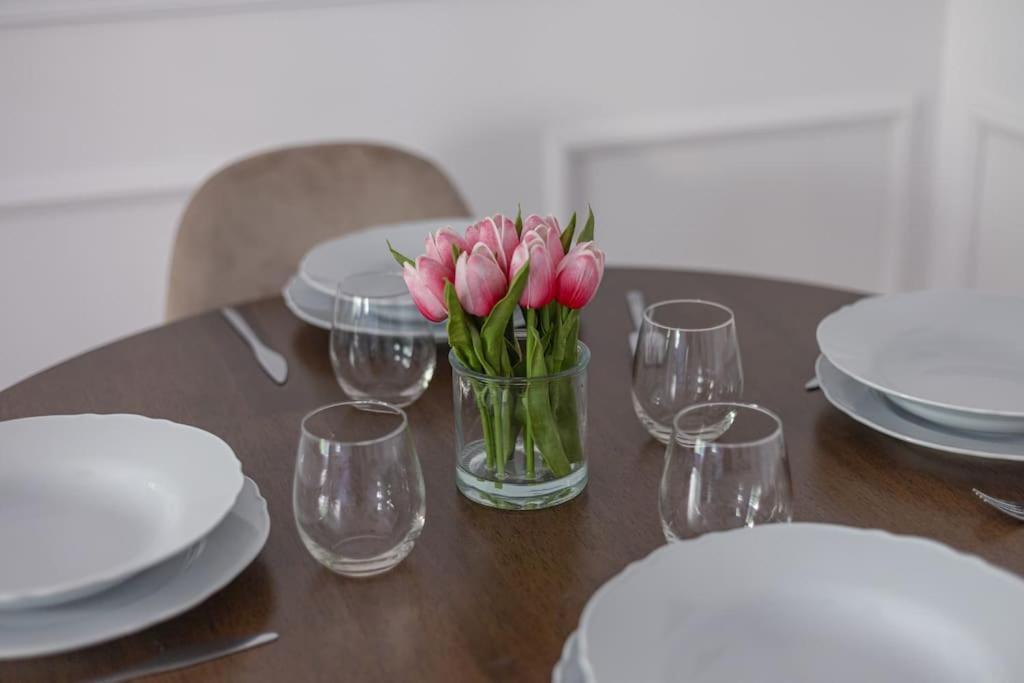 The Smile House // Bussy-Saint-Georges Appartement Buitenkant foto