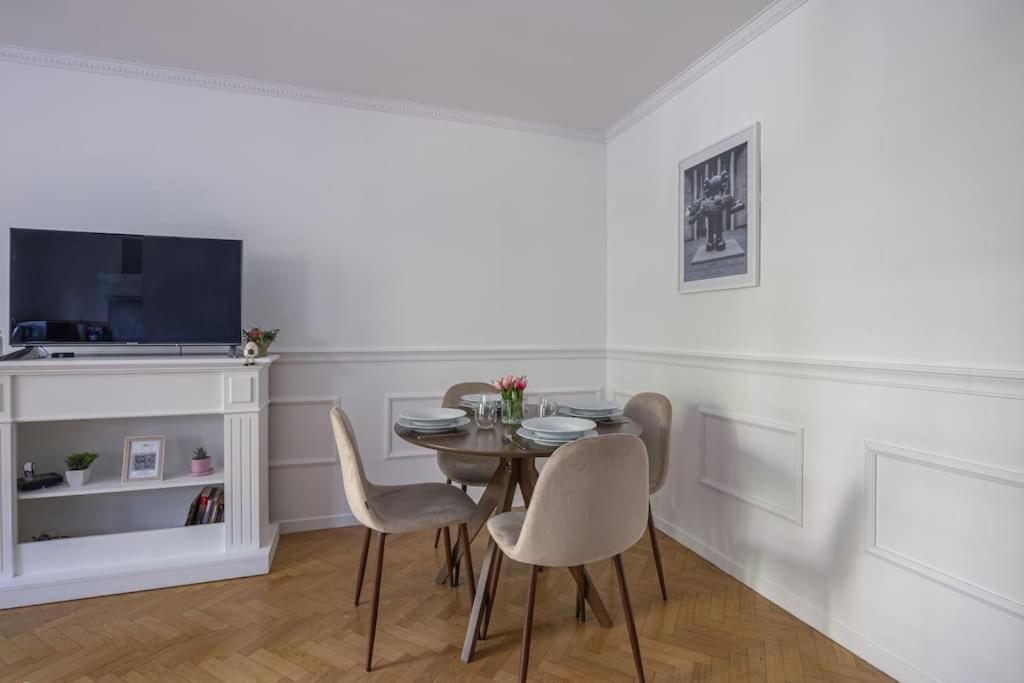 The Smile House // Bussy-Saint-Georges Appartement Buitenkant foto